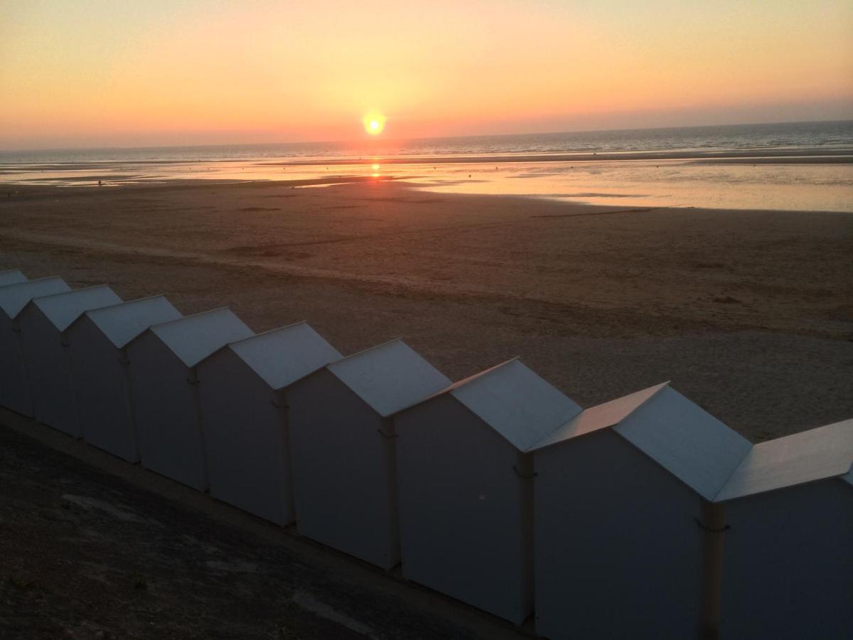 Appartement Cabourg Centre et Mer Extérieur photo